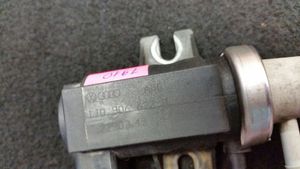 Volkswagen Transporter - Caravelle T5 Vacuum valve 1J0906622B