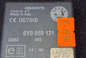 Skoda Fabia Mk1 (6Y) Sterownik / Moduł alarmu 6Y0959121