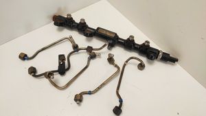 Ford Mondeo Mk III Fuel distributor 2S7Q9D280AD