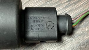 Mercedes-Benz A W168 Buse de lave-glace 0335450228