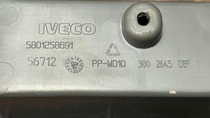 Iveco Daily 35 - 40.10 Boîte / compartiment de rangement pour tableau de bord 5801258691