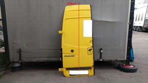 Mercedes-Benz Sprinter W906 Drzwi tylne 9067400905