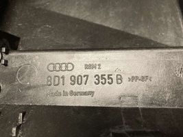 Audi A4 S4 B5 8D Skrzynka bezpieczników / Komplet 8D1907613A