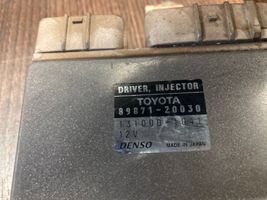 Toyota Corolla Verso E121 Ruiskutuksen ohjainlaite/moduuli 1310001041