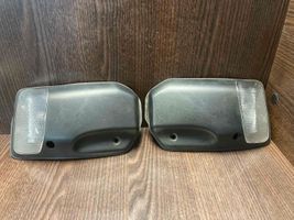 Iveco Daily 6th gen Lot de 2 lampes frontales / phare 5801610735