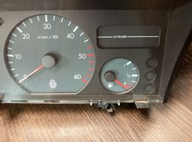Citroen Xantia Compteur de vitesse tableau de bord 216243207