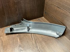 Iveco Daily 4th gen Rivestimento della portiera anteriore (modanatura) 352000500