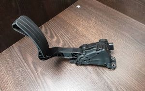 Opel Movano B Accelerator throttle pedal 8200672371