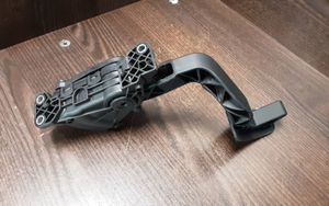 Opel Movano B Accelerator throttle pedal 8200672371