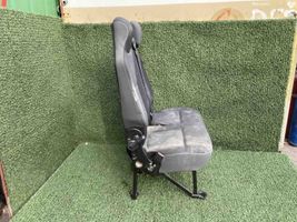 Opel Movano B Front driver seat 47160420