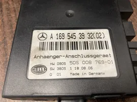 Mercedes-Benz Vito Viano W639 Priekabos kablio valdymo blokas 1695453932