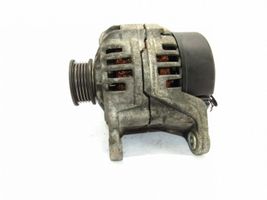 Volkswagen PASSAT B5 Generatore/alternatore 