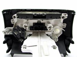 Mazda 2 Panel klimatyzacji 