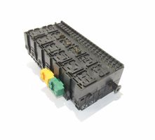 Volkswagen Caddy Fuse module 