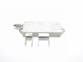 Opel Vectra B Aerial antenna amplifier 