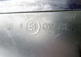 Audi A4 S4 B6 8E 8H Etuoven sähköinen sivupeili 