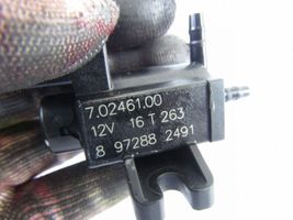 Opel Astra H Vacuum valve 