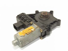 Opel Zafira A Front door window regulator motor 