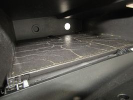 Mercedes-Benz Vaneo W414 Glove box 