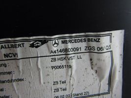 Mercedes-Benz Vaneo W414 Glove box 