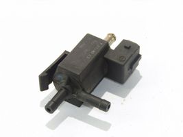 Volvo C70 Vacuum valve 