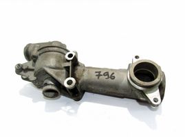 Mercedes-Benz E W210 Boîtier de thermostat 