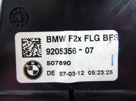 BMW 1 F20 F21 Dysze / Kratki środkowego nawiewu deski rozdzielczej 