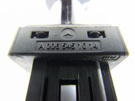 Mercedes-Benz B W245 Sensore del pedale della frizione 