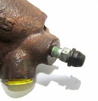 Toyota Corolla Verso E121 Clutch master cylinder 