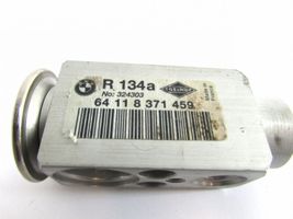 BMW 5 E39 Air conditioning (A/C) expansion valve 