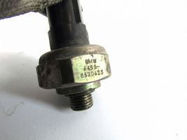 BMW 5 E39 Oil pressure sensor 