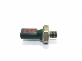 Volkswagen Polo V 6R Oil pressure sensor 