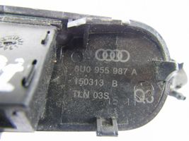 Audi Q3 8U Mazgāšanas šķidruma smidzinātājs (-i) priekšējam logam 