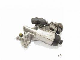 Opel Vivaro Mocowanie / uchwyt filtra oleju 