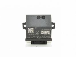 Volkswagen PASSAT CC Day light relay 