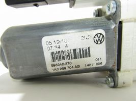 Volkswagen Golf VI Rear door window regulator motor 