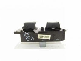 KIA Carens II Electric window control switch 