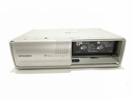 Mitsubishi L200 CD/DVD-vaihdin 