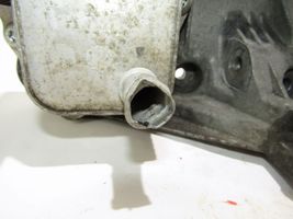 Chevrolet Captiva Öljynsuodattimen kannake 