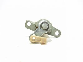 KIA Opirus Loading door lock 