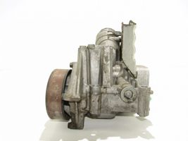 Honda CR-V Держатель масляного фильтра / охладитель 