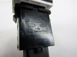 Hyundai i20 (PB PBT) Przycisk / Włącznik ESP 