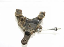 Toyota Land Cruiser (HDJ90) Fourchette, bras de suspension inférieur avant 