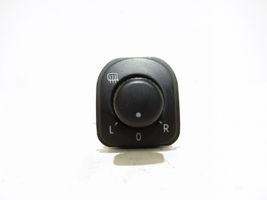 Volkswagen PASSAT B7 Wing mirror switch 