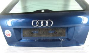 Audi A3 S3 8P Takaluukun/tavaratilan kansi 