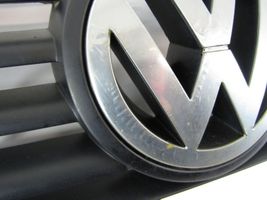 Volkswagen Transporter - Caravelle T5 Grille de calandre avant 