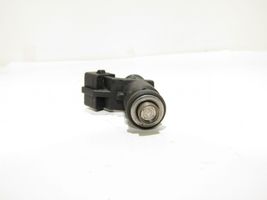 Renault Clio III Fuel injector 