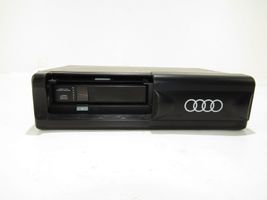 Audi A6 S6 C4 4A CD/DVD mainītājs 