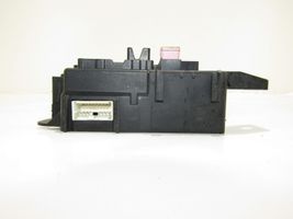 Citroen C-Crosser Fuse module 