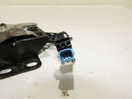 Honda CR-V Konepellin lukituksen vastakappale 